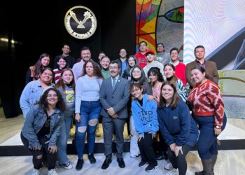 El rector Dámaso Anaya presenta a la comunidad la amplia oferta educativa de la UAT