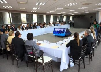 Impulsa Dámaso Anaya la transformación del bachillerato de la UAT