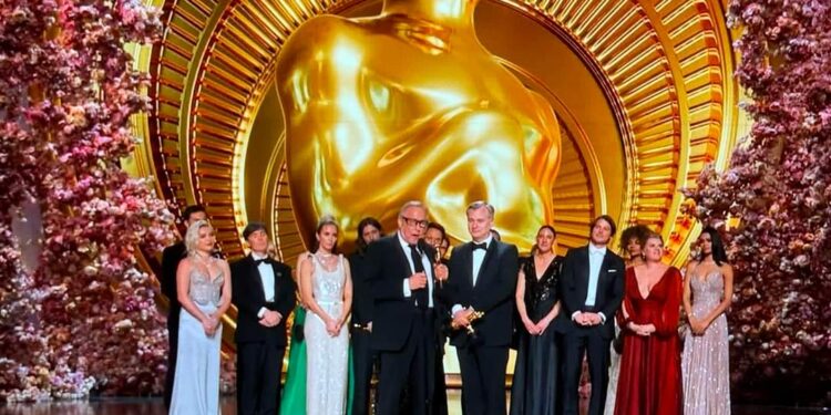 «Oppenheimer» la más premiada de los Oscar 2024
