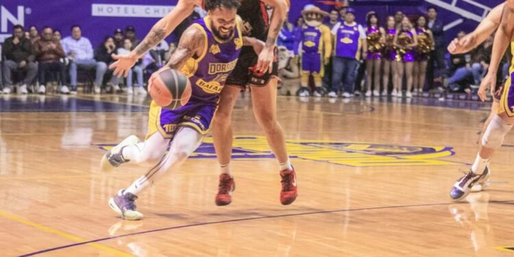 Los «Diablos Rojos» vencieron a los «Yankees» por pizarra de 8-5