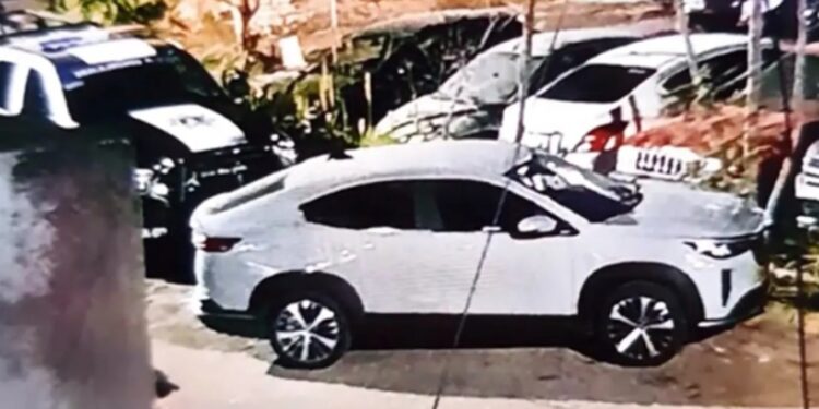 Encuentran camioneta de periodista desaparecido