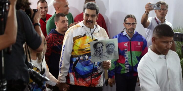 Maduro va por su tercer periodo