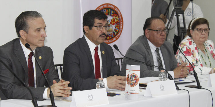 Fortalece la UAT su plan de trabajo institucional