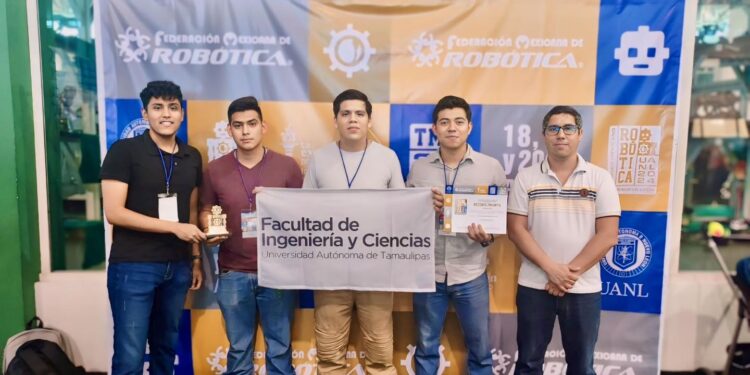 Alumnos de la UAT obtienen el primer lugar en el Torneo Mexicano de Robótica