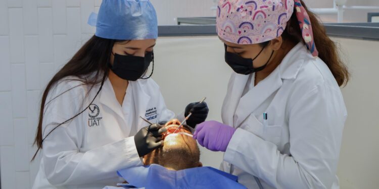 La UAT brinda más de nueve mil servicios dentales por año
