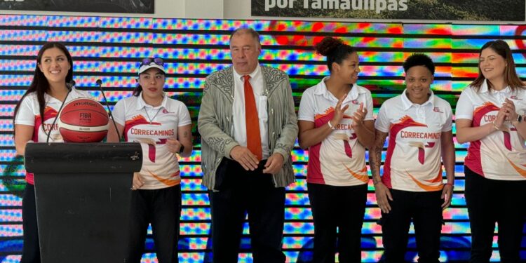 Presentación oficial del Head Coach  Luis García.