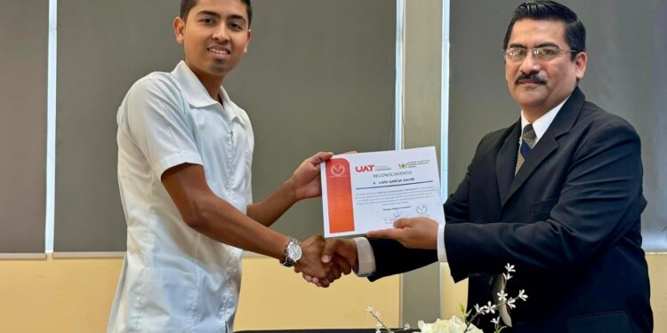 Celebra la UAT logro nacional EGEL de egresados de Enfermería en la UAM Mante