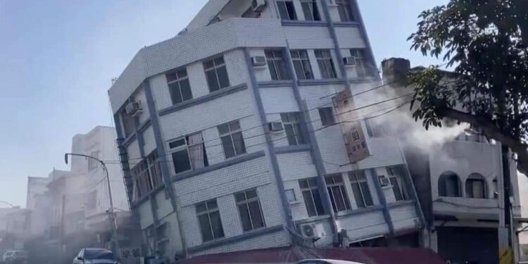 Japón en riesgo de Tsunami tras terremoto de magnitud 7.5