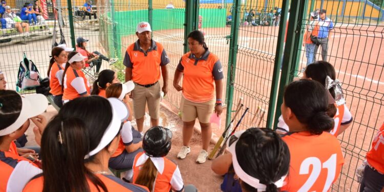 Avanza equipo femenil de softbol de la UAT, a Universiada Nacional