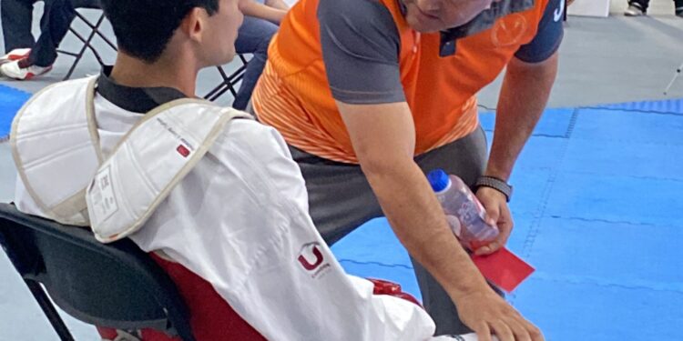 Da “Nacho” Pérez plata en TKD para la UAT