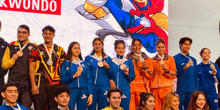 Con plata y bronce cierra Taekwondo de la UAT en Universiada Nacional