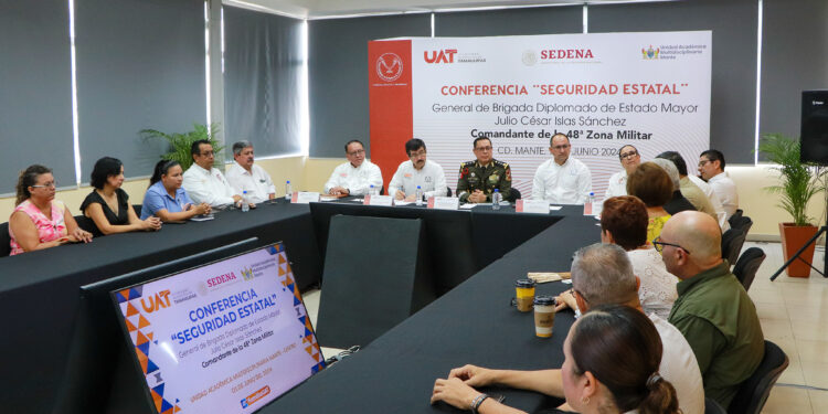 Imparten en la UAT conferencia sobre seguridad y protección ciudadana