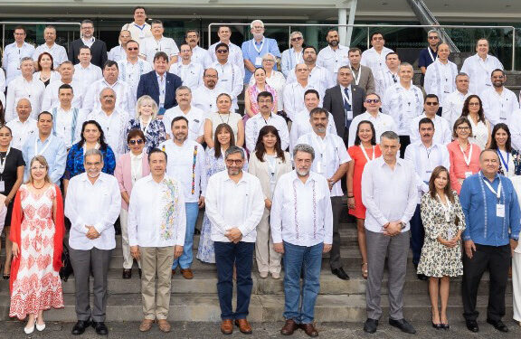 Rector de la UAT, Dámaso Anaya, participa en reunión de la ANUIES