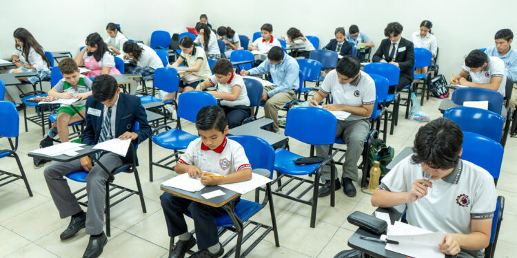 Celebra UAT la etapa estatal de la Olimpiada de Matemáticas