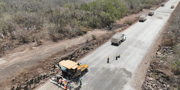Avanza construcción de la carretera Mante-Ocampo-Tula