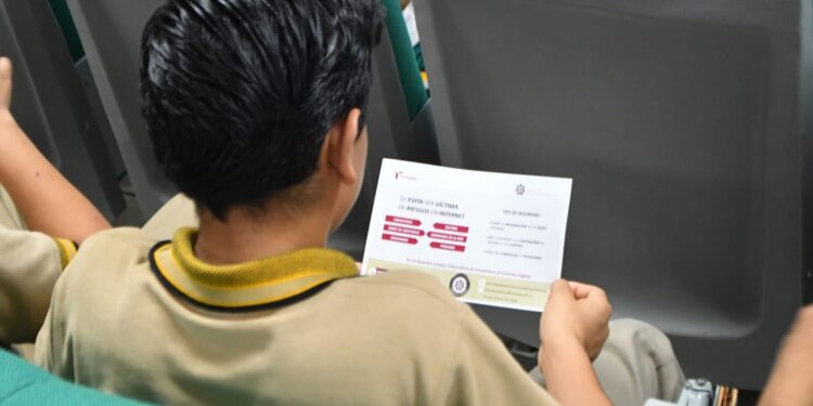 Alerta Guardia Estatal Cibernética sobre aplicaciones de préstamos