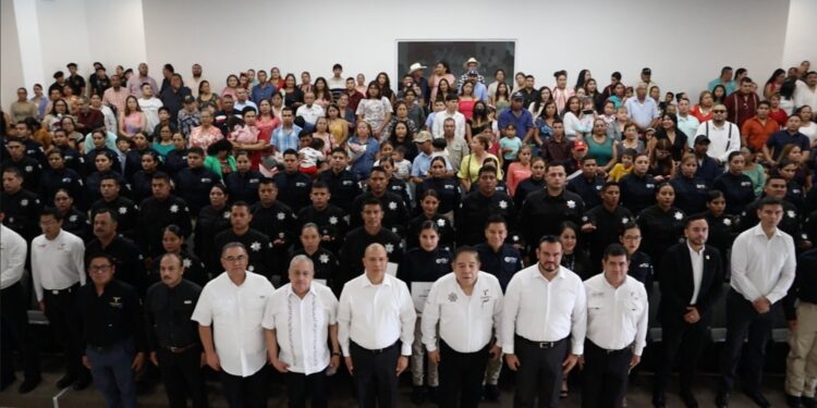 Entrega USJT nueva generación de 60 elementos de Guardia Estatal y Policía de Investigación