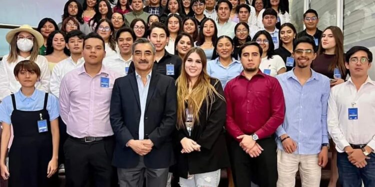 Integra la UAT la comisión local de la Asociación de Estudiantes de Economía