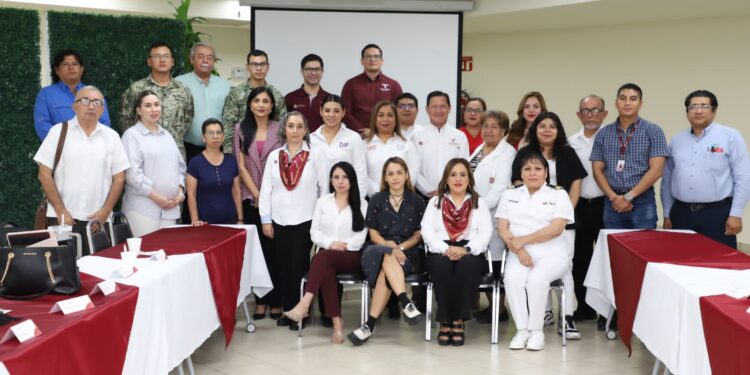 Coordina SST actividades de prevención para salud mental, adicciones y violencia familiar