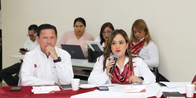 Coordina SST actividades de prevención para salud mental, adicciones y violencia familiar