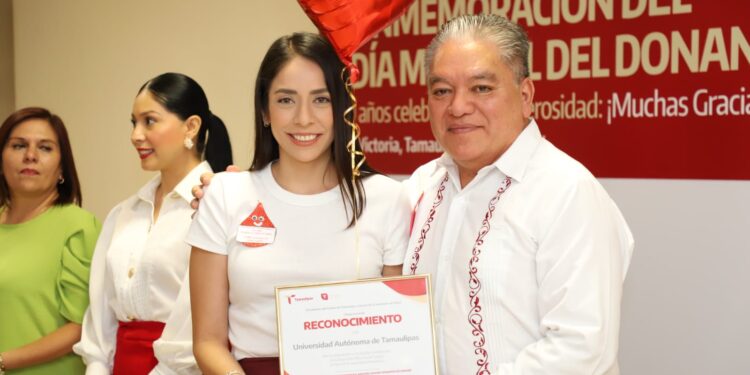 Bajo el lema “20 años celebrando la generosidad” conmemora Salud Día del Donante de Sangre