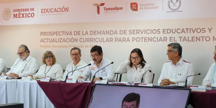 La UAT es sede del foro para analizar retos y tendencias de la educación superior