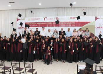 Entrega Colegio de Bachilleres de Tamaulipas de Mante a técnicos especialistas