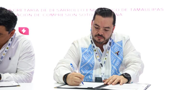 Firma SEDENER convenio de colaboración con la Estación de Compresión Soto La Marina