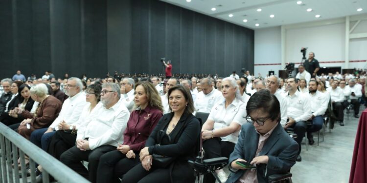 Llama Américo a trabajar en unidad y a cuidar el agua