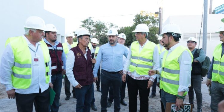 Refrenda Américo: “En Tamaulipas, tenemos la bata bien puesta”