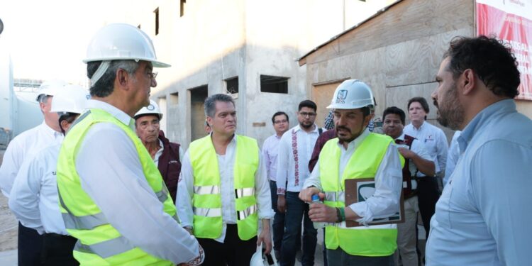 Refrenda Américo: “En Tamaulipas, tenemos la bata bien puesta”