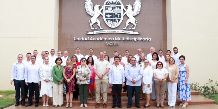 Rector de la UAT preside en la UAM Mante la reunión del Colegio de Directores