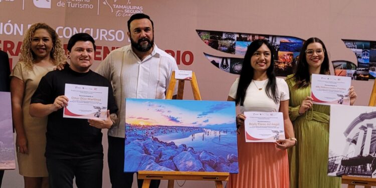 Entrega Sectur 100 mil pesos en premios a ganadores de concurso de fotografía