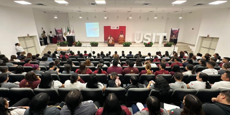 Otorga ITABEC 187 estímulos educativos gestionados por la USJT