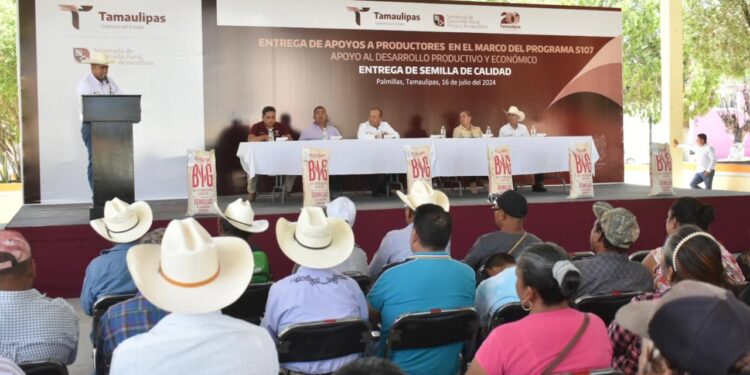 Reciben productores de Palmillas semilla de maíz