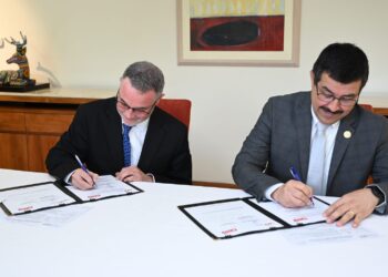 La UAT y Woodside Petróleo México celebran convenio de colaboración académica y científica