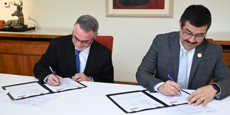 La UAT y Woodside Petróleo México celebran convenio de colaboración académica y científica