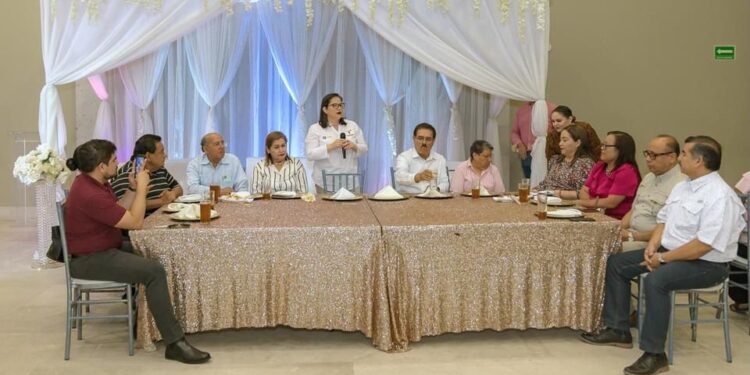 Inicia Gobierno del Estado entrega de becas «Futuro Tamaulipas, Jóvenes de Nivel Superior»