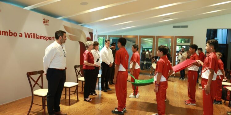 Abandera María de Villarreal a equipo matamorense que representará a México en el Mundial de Béisbol Infantil