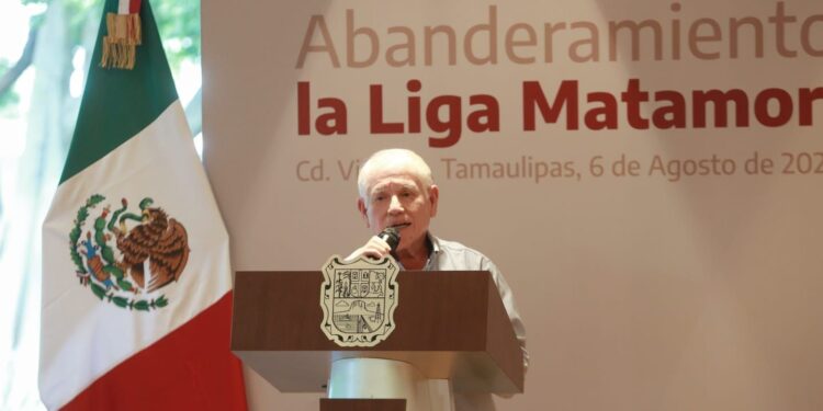 Abandera María de Villarreal a equipo matamorense que representará a México en el Mundial de Béisbol Infantil