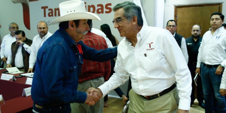 Anuncia Américo Villarreal apoyo adicional para productores de sorgo