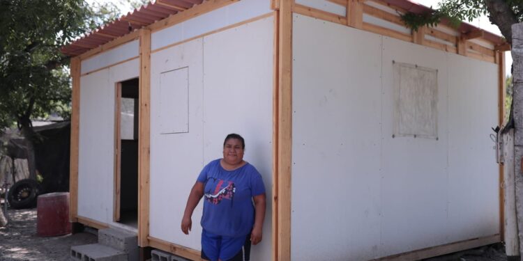 Atienden DIF Tamaulipas y Fundación Techo a nueve comunidades de Tula