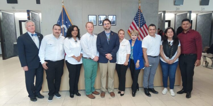 Beneficia tercera feria de pasaportes a 130 familias tamaulipecas con hijos nacidos en EE.UU