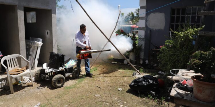 Procura la UAT espacios sanitizados para el retorno a clases de universitarios