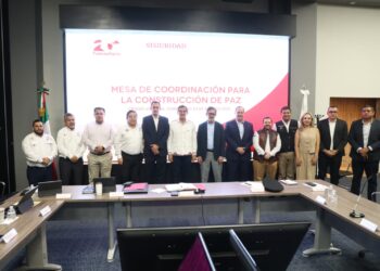 Participan ejecutivos de FEMSA en reunión de seguridad con AVA y reconocen avances