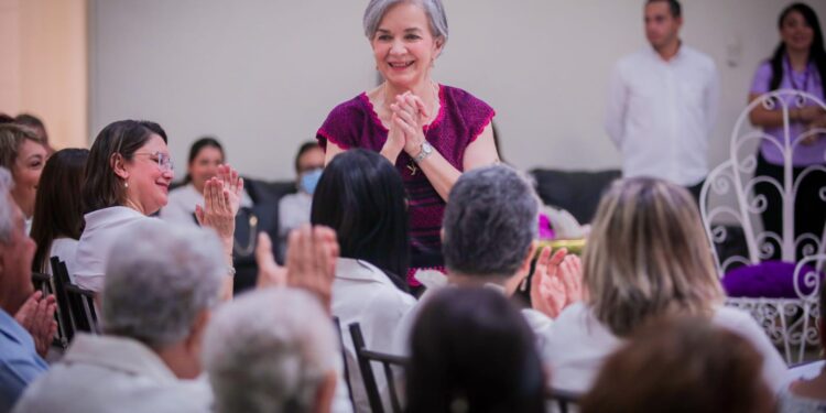 Inaugura María de Villarreal la Semana del Adulto Mayor 2024