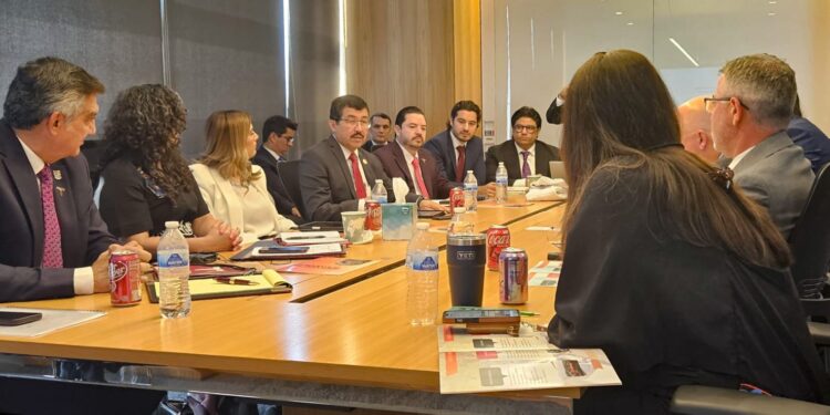 Gobierno del estado, la UAT y Woodside Energy reafirman alianzas estratégicas