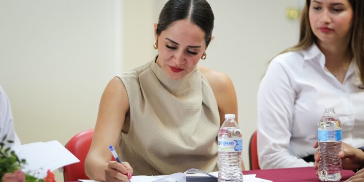 Injuve Tamaulipas y el CBTis No. 236 de Ciudad Victoria firman convenio en beneficio de estudiantes