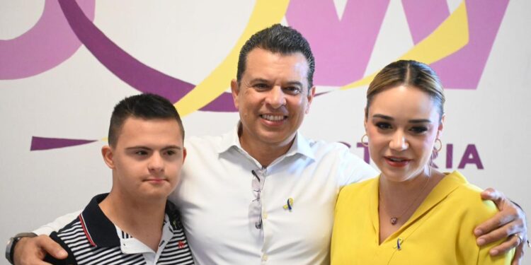 Inauguran Lucy y Lalo Gattás Centro Down del DIF Victoria