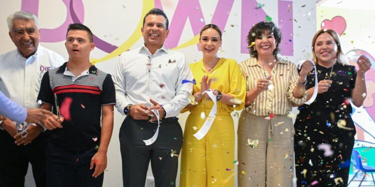 Inauguran Lucy y Lalo Gattás Centro Down del DIF Victoria